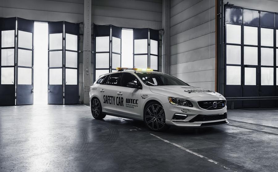  Volvo V60 Polestar WTCC Safety Car 2017 года  (фото 3 из 21)